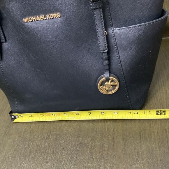 Michael Kors Charlotte Large Saffiano Leather Top-Zip Tote Purse Gold Hardware - Picture 12 of 16